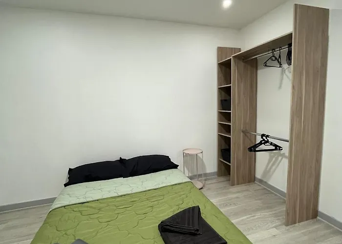 Lovely Emile Zola Apartmán *